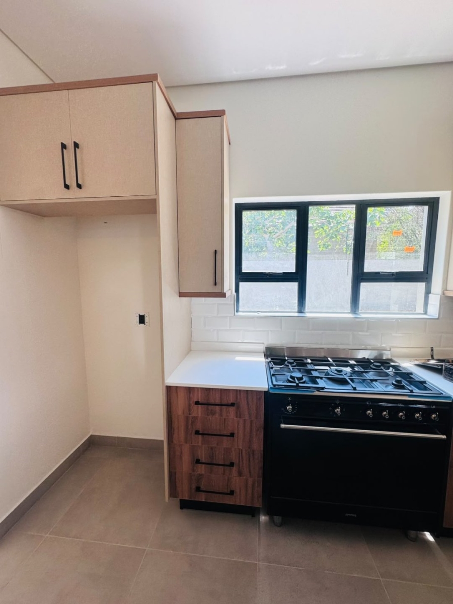To Let 4 Bedroom Property for Rent in Ifafi North West